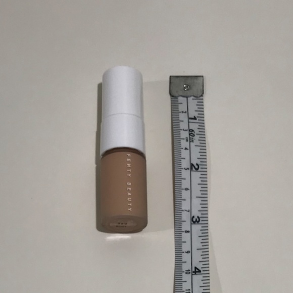 NIB Fenty Beauty Pro Filtr Rihanna Mini Foundation - Picture 4 of 6